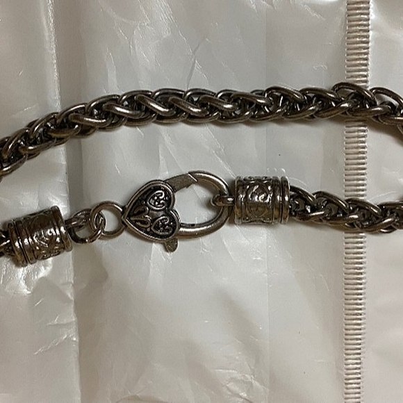 Link Heart Bracelet - Picture 11 of 11